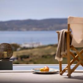 Milesian Suites, hotel a Adamas