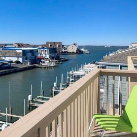 Bayfront Beauty at Mallard Landing
