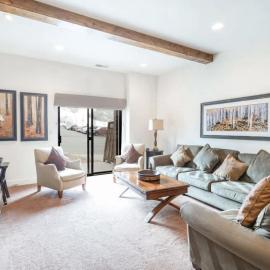 Classic Ski-in Ski-out Condo
