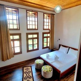 Sorlesa, hotel in Gjirokastër