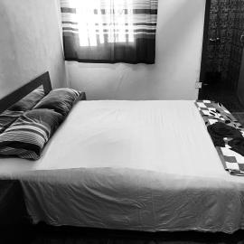 Sumanya Guest House 1, hótel í Sukuta