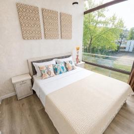 Yunusobod 2-Room Apartment - Tashkent, hotel in Yunusobod