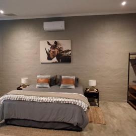 GROOTVALLEI SELF CATERING Units, готель у місті Магікенґ
