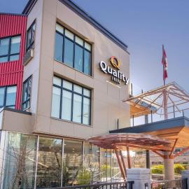 Quality Inn、ナナイモのホテル