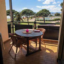 Résidence Antigua - Appartement T2 Cabine 6 couchages LE BARCARES MAE-7944, hotel in Le Barcarès