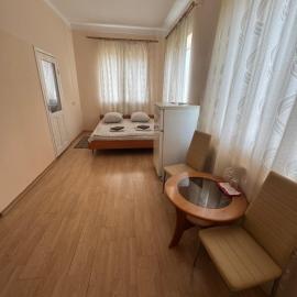 Apollon, hotell i Mukatsjeve