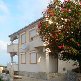 Villa Blanca, hotel in Utjeha