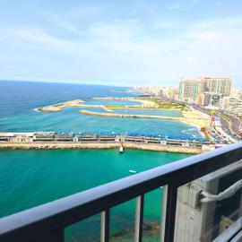 Gleem Luxury Condo Direct Sea view G18