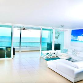 Beachfront 3BR Apartment On 10th Floor With 240M2 Of Space With 2 Pools, Gym, and Sauna