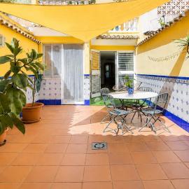 Casa con Patio privado cerca del centro de Valencia - Ideal para parejas y familias