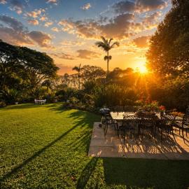 Gorgeous Garden Villa, Hotel in Gillitts