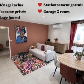 Maison calme avec terrasse, centre ville A, hotelli Dijonissa