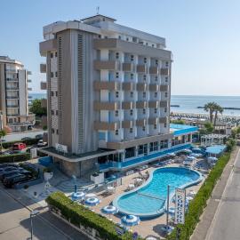 Hotel Concord, hotel Lido di Savióban