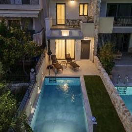 No7 Pool House