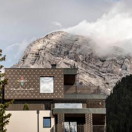 Apartments Aois 4 Elements Suites