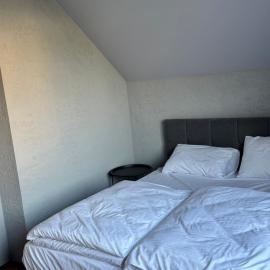 La Dor: Doroshuv Malyy şehrinde bir otel