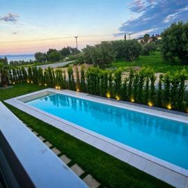 Casa Nera, Nilie Hospitality MGMT