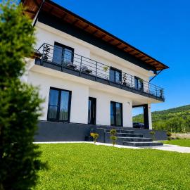 Exclusive Villa Jacuzzi & BBQ