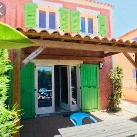 JOLIE MAISON ILE DES PECHEURS dans résidence avec piscine, hotel in Le Barcarès