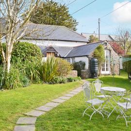 The Old Barn, hotel in Abbotsham