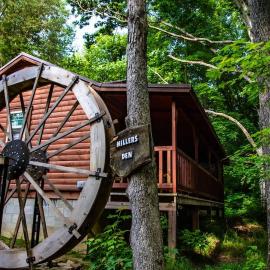 Millers Den at Avenwood Cabins, hotel in New Straitsville