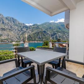 Kotor Muo F1, hotel v destinácii Muo