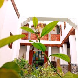 Riad elinor