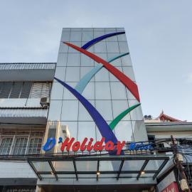 Holiday Hotel Pelabuhan Makassar By LIFE