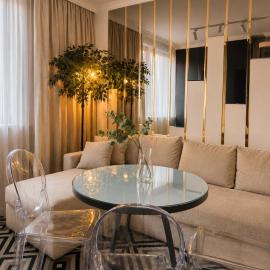 Black Room Apartment