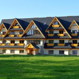 Apartamenty Na Szczycie, hotel en Ząb
