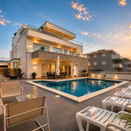 Villa Barbara Novalja, hôtel à Novalja