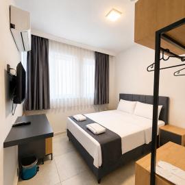 Kaya Hotel
