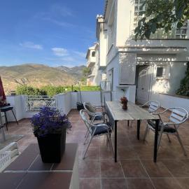 Alojamiento Colinas, hotel in Monachil