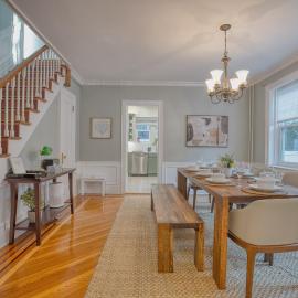Near Prospect Park, Comfy King Beds, Nice Outdoor Space, Free Parking EV Charger, хотел в Бруклин