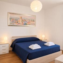 La Piazzetta, hotel u gradu Čingoli