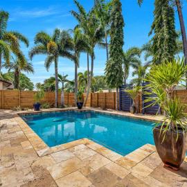 Luxury Pool Villa in Fort Lauderdale Sleeps 7
