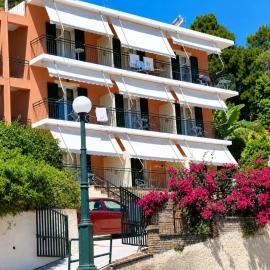 Empress Corfu, hotel a Perama