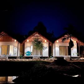 Ananda Uthaan, hotel in Sreemangal