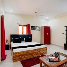 Super Hotel O Rukanpura Patna Formerly JC Menka Banquet Hall, hotel in Patna