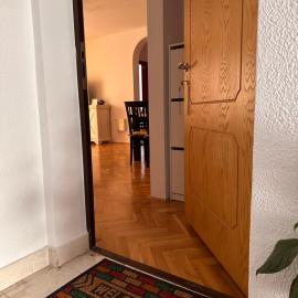 Sirius Apartment, hotel di Škaljari