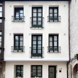 BM Apartamentos, готель у місті Рібадеселья