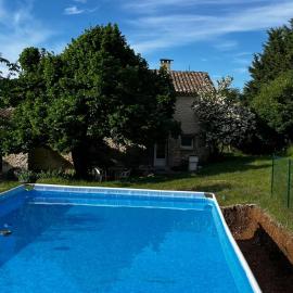 Les Héritiers, hotel a Banon