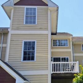 Spacious Townhouse, Central Location, Deluxe Guest Suite