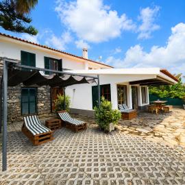 Dr. Cabral Barreto, hotel u gradu 'Ponta do Sol'
