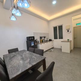 Simfoni VI Homestay Able For 6 Unit 36 Pax, hotel in Langkawi Islands