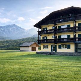 Whats-App Self-Check-IN - Villa Maria Theresia, hotelli kohteessa Bad Goisern