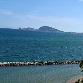 Holiday House Ginevra, hotel a Formia