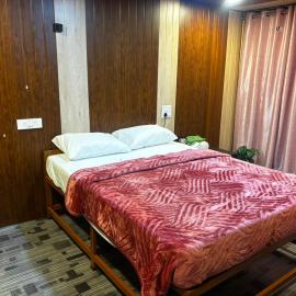 Madhuban Nature Resort, hotel u gradu ' Amboli '