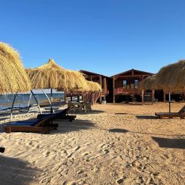 Free Beach Camp, hotel in Nuweiba`