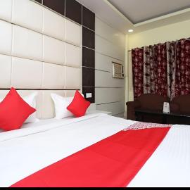 Hotel Neelkanth
